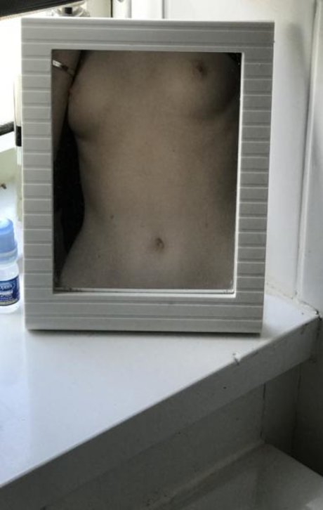 _Bat Brookes_ pornographic model pic