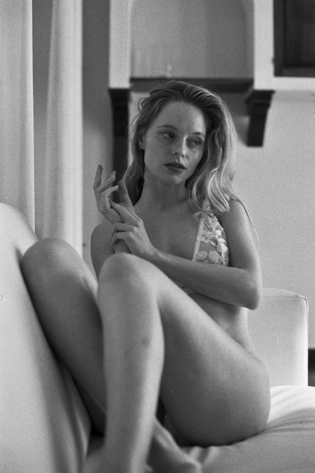 Maria Kn xxx model pic