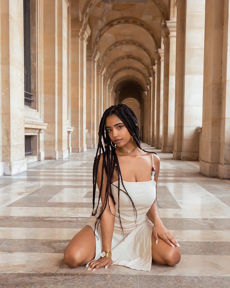 Rionma model sexy galleries