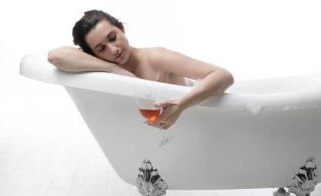 Yuval King model nudes photos