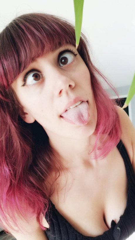 Yanderekamii pornstar exclusive pic