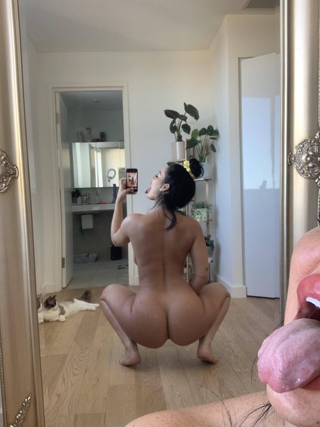 Bonham Miano sexy pornstar pictures