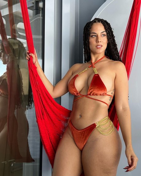 Kristenlive star hd picture