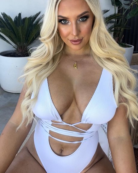 Nina Mae free actress photo