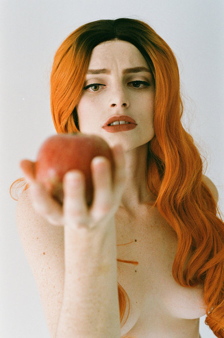 Rotten Queen adult actress gallery