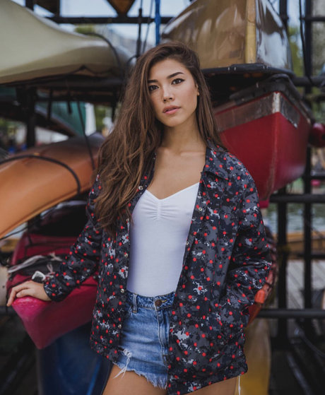 Emilymisi model xxx img