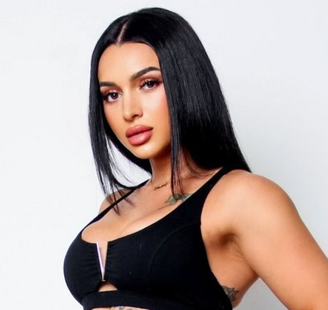 Nebby Fusco_ pornstar art galleries