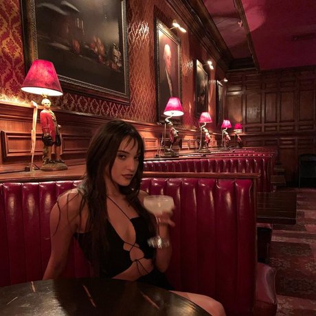 _Sad Samo beautiful star img