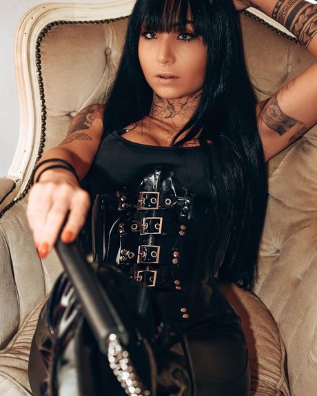 Inkedfleur_ model art images