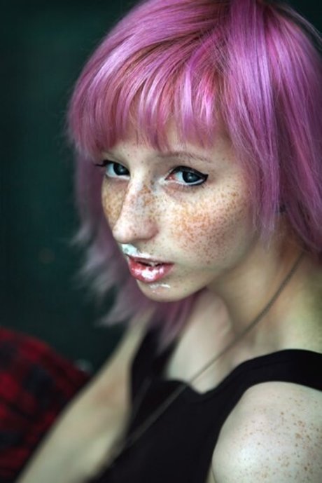 Eliza Satu high quality actress pics