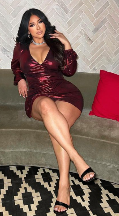 Virdi Anarivas model pornographic gallery