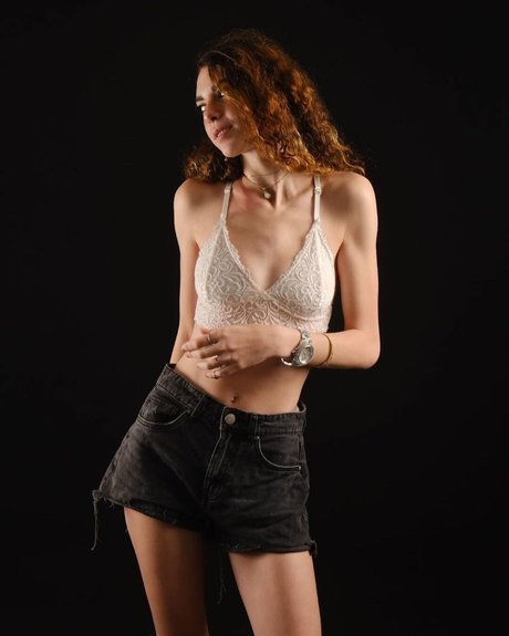 Eden Ayalon_ model nudes pic