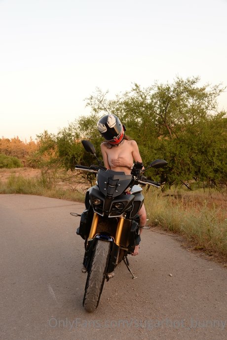 Eden Ayalon_ model hd pics