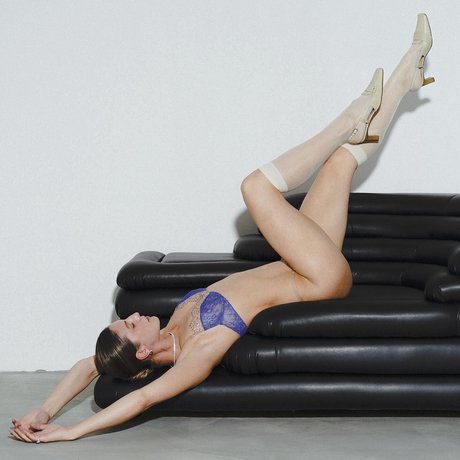 Lena Stepanova art model photos