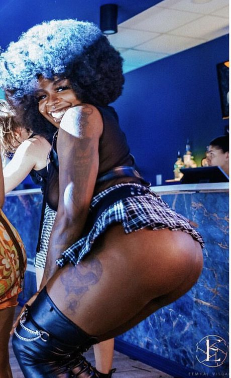 Gem Sapphir porn actress img