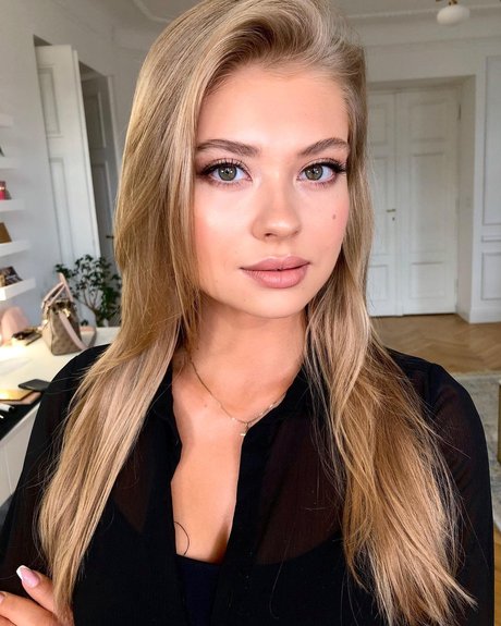 Weronika Zubowicz_ pornstar hot photos