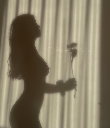 Yuki pinkymoon erotic actress img