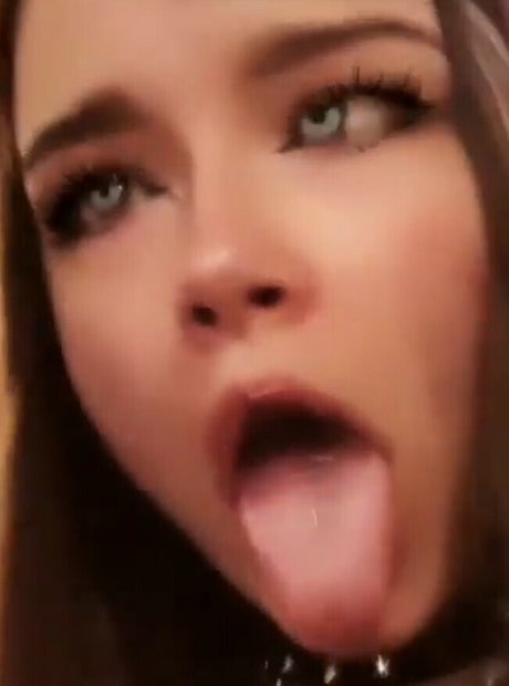 Csillabu star porn image