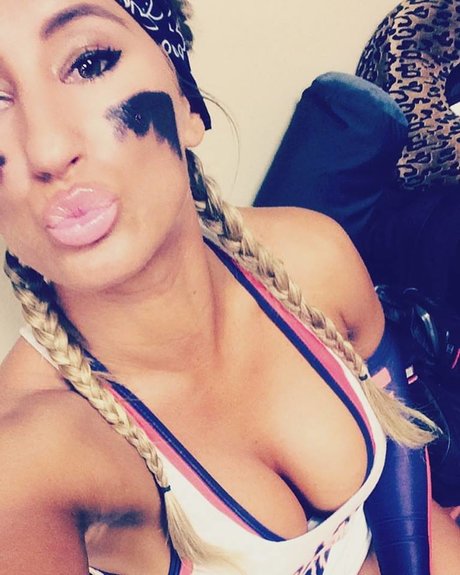 Quincy Hewitt_ pornstar nice archive