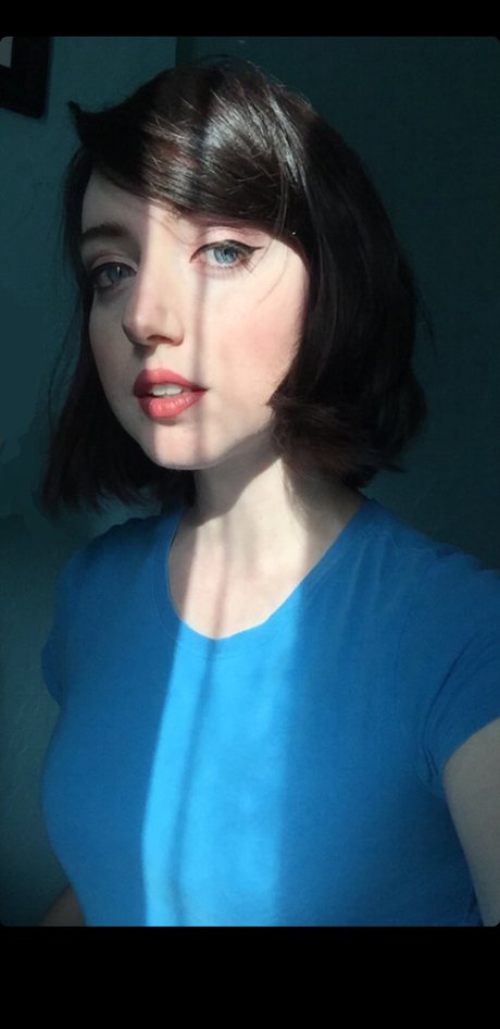 Scribblebug naked actress photo