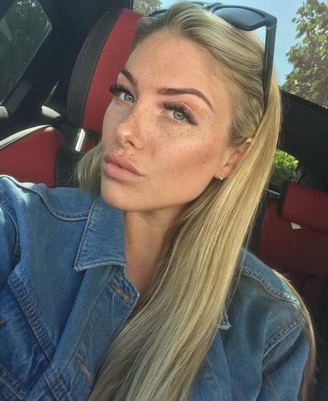 Bethany Samuels pornstar high quality pic