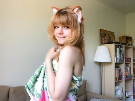 Lilsolle Chickpii star free photos