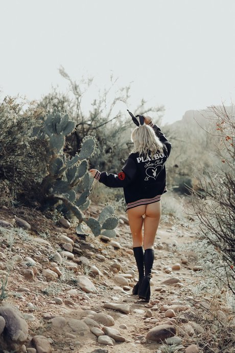 Karli Karberg high quality star pictures