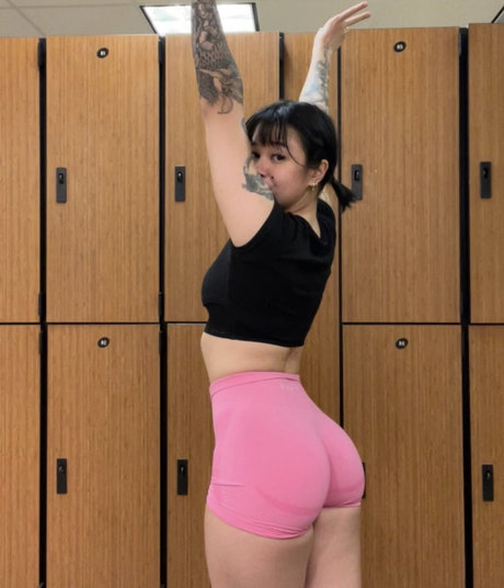 Tabi Lift hot star archive