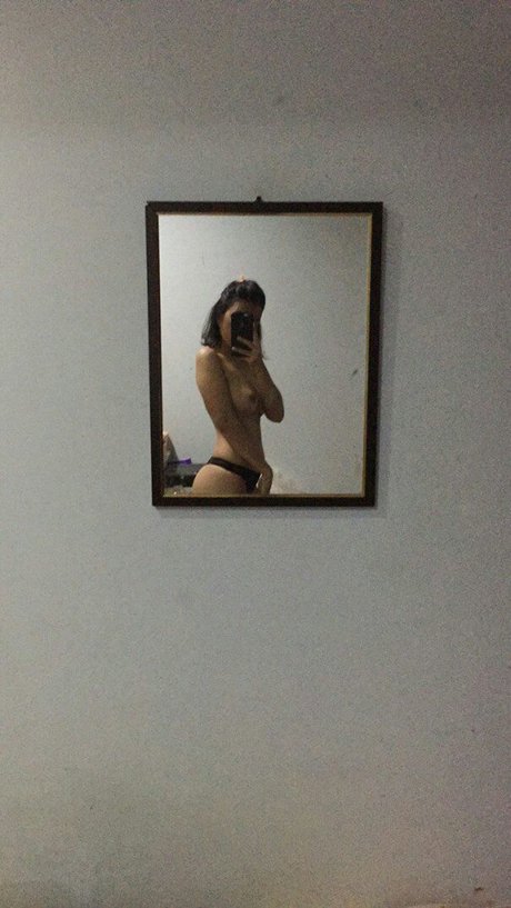 Alexis Corbi model hd img