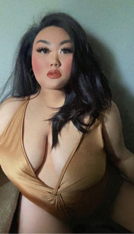 Kendra Vaaj free model archive