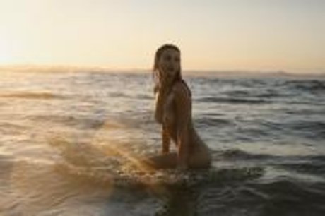 Nikki Hillier top pornstar photos