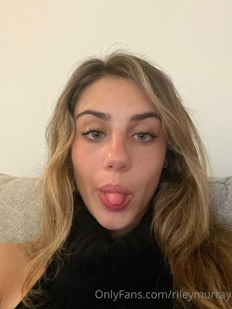 Riley Murray star free pictures