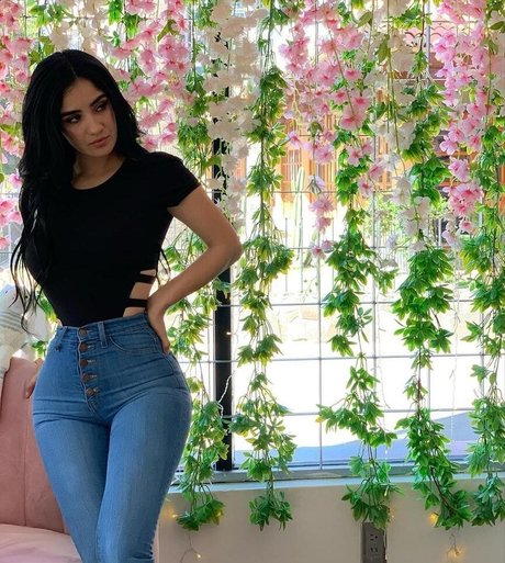 Dixie Martinez pornstar top pictures