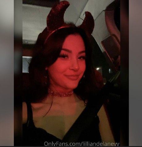 Lillian Delaney star exclusive pics