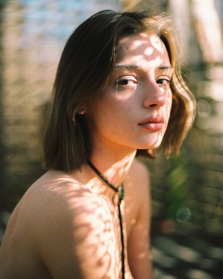 Roxane Eylaud_ star exclusive gallery