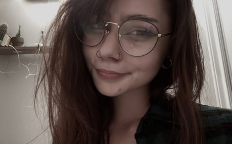 Sxvsy pornstar top pic