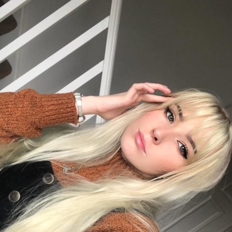 Millie Wild_ erotic pornstar gallery