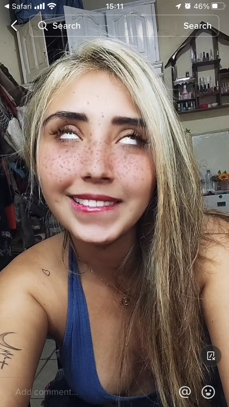 Shirley Gutierrez star nice image