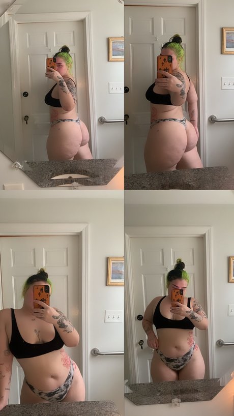 Hayley G star perfect pic