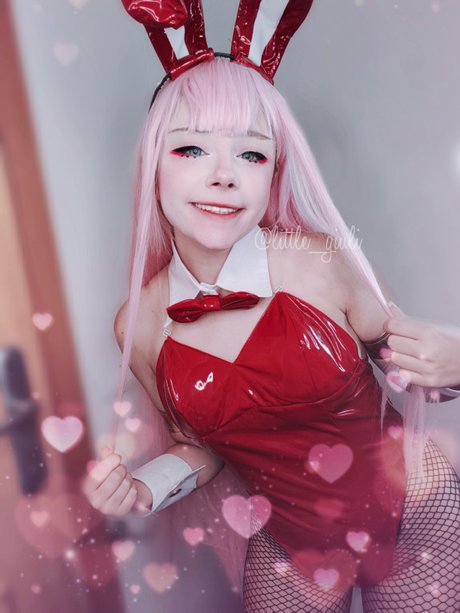 Little Giuli model free image