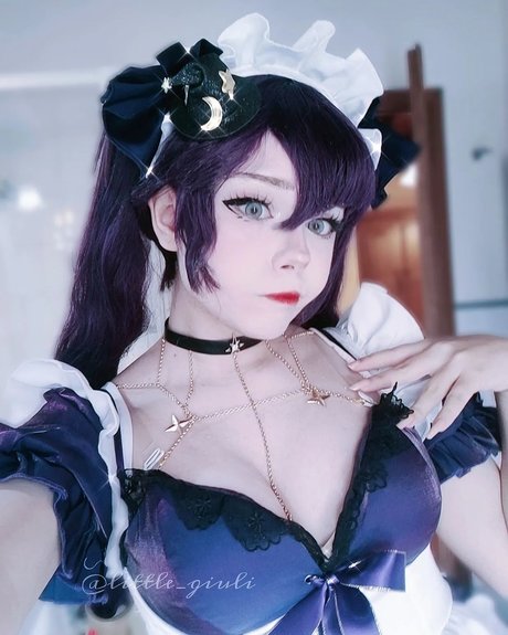 Little Giuli sexy star gallery