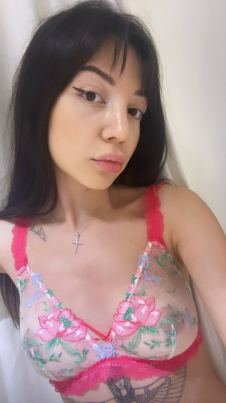 Sinem_ pornstar sex photos