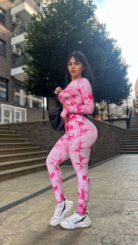 Jana Colovic star perfect image