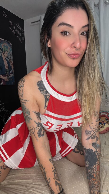 Chaneld naked pornstar pictures