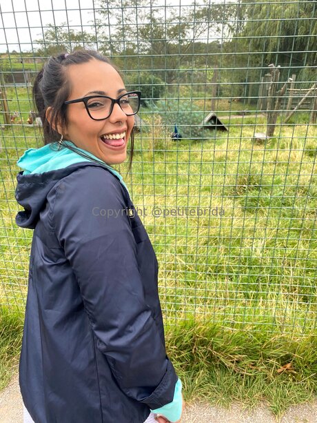 Freepetitebrida star top archive