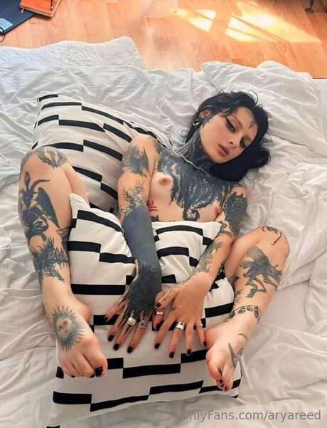 Aryareed nice model pics