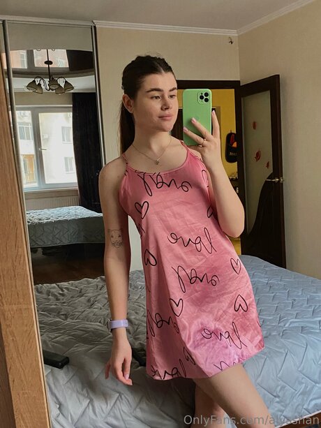 Alysshan naked star photos