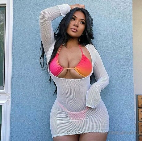 Lauricecalinafree xxx model images