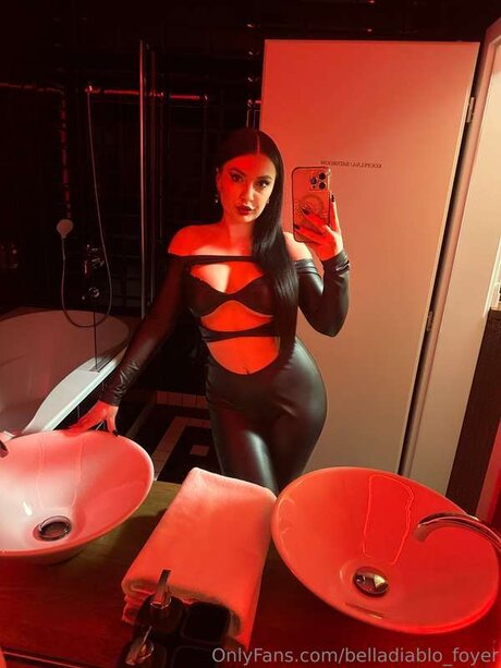 Belladiablo Foyer perfect star galleries