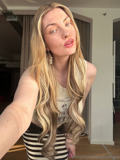 Maralinxo model pretty pictures